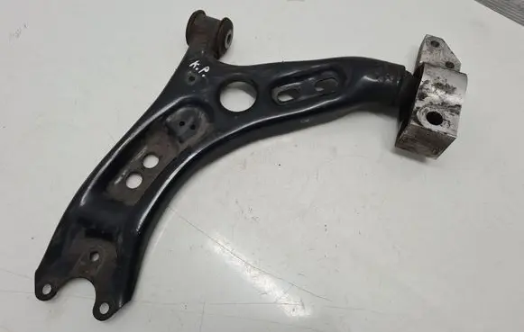 Volkswagen Touran I Front lower control arm/wishbone 1K0407165