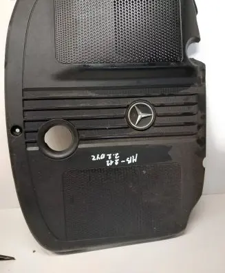 Mercedes-Benz E W212 Engine cover (trim) 010101467 1187801 GF10MD20