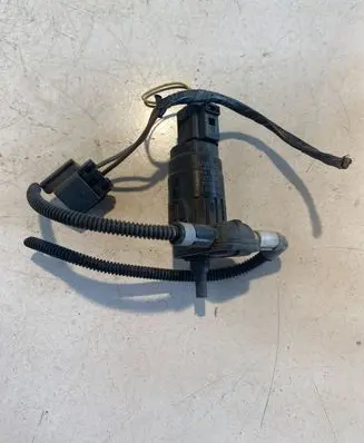 Audi A4 S4 B7 8E 8H Windscreen/windshield washer pump 1K6955651 21008823