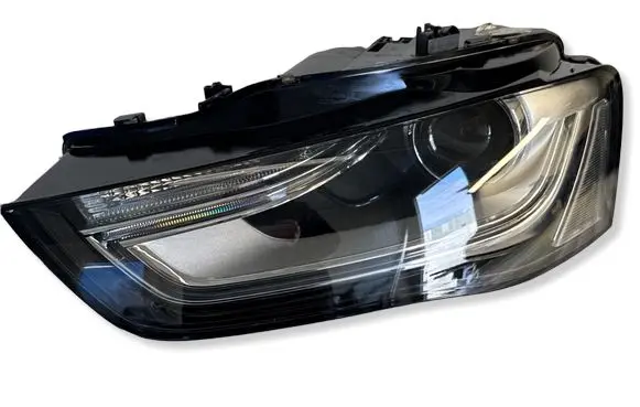 Audi A4 S4 B8 8K Headlight/headlamp 8K0941005D LE10D6235