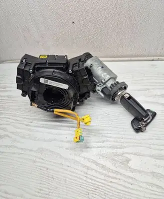 Steering wheel axle set
