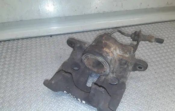 Volkswagen Transporter - Caravelle T4 Front brake caliper 