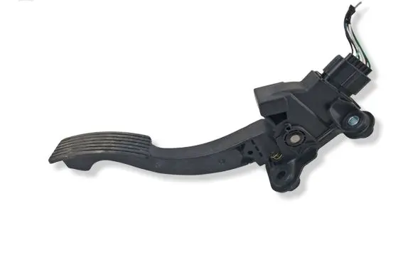 Mitsubishi Outlander Accelerator throttle pedal 6401564012