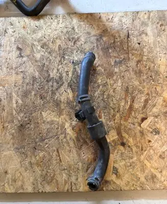 Skoda Octavia Mk3 (5E) Engine coolant pipe/hose 5Q0122109