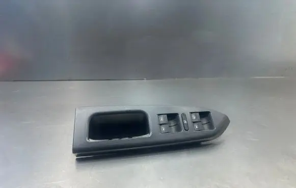 Volkswagen Touran I Electric window control switch 1K4959857A