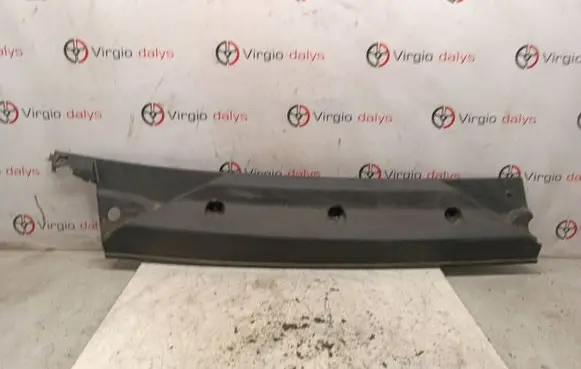 Iveco Daily 6th gen Wiper trim 5801918265