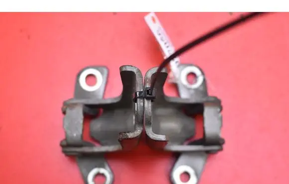 Front door hinge set
