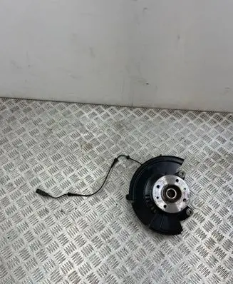 Renault Clio V Front wheel hub