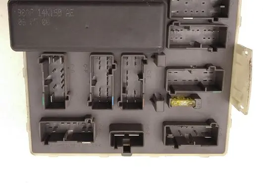 Ford Focus Fuse box set 98AB14K150AE