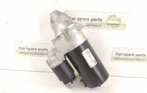 Mercedes-Benz ML W164 Starter motor 0061515601 A0061515601