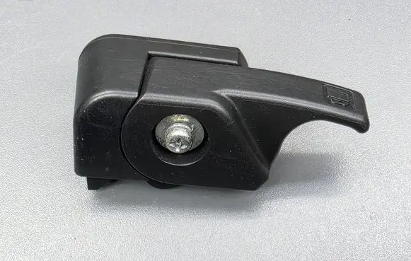Peugeot 4007 Fuel cap release pull handle 
