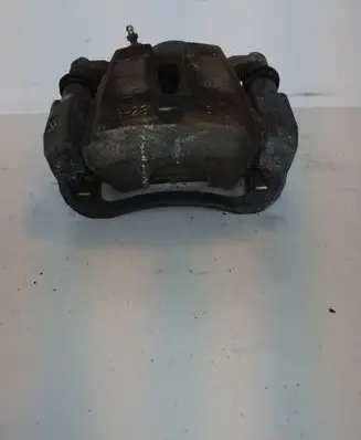 Toyota RAV 4 (XA30) Front brake caliper ADVICS5