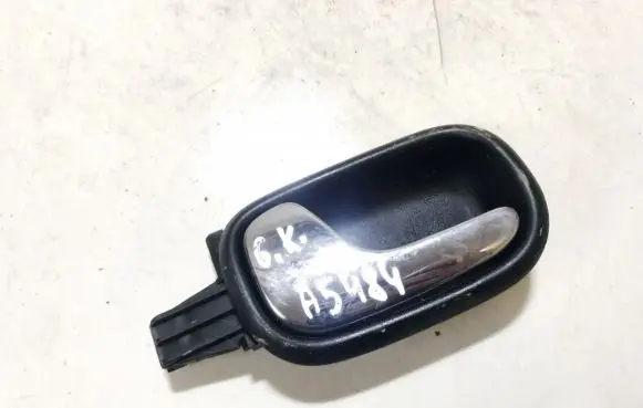 Audi A4 S4 B5 8D Rear door interior handle 8d0839019