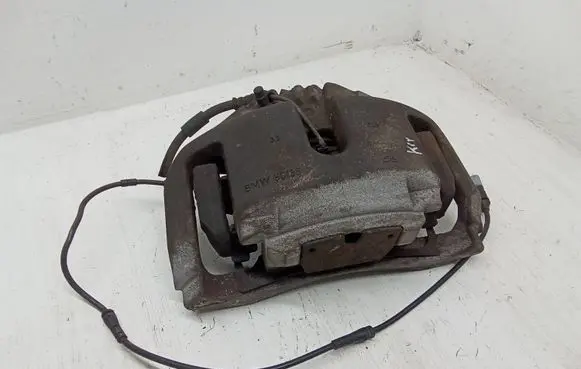 BMW 5 GT F07 Front brake caliper