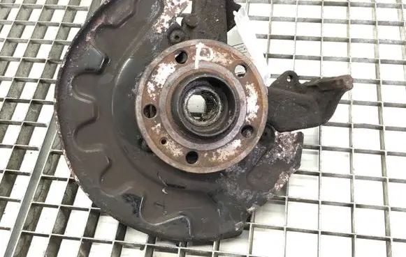 Seat Toledo IV (NH) Front wheel hub spindle knuckle