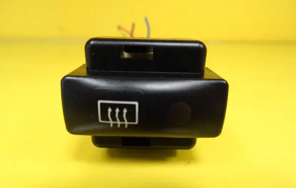 Citroen Xsara Windscreen/window heater switch