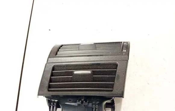 Dash center air vent grill