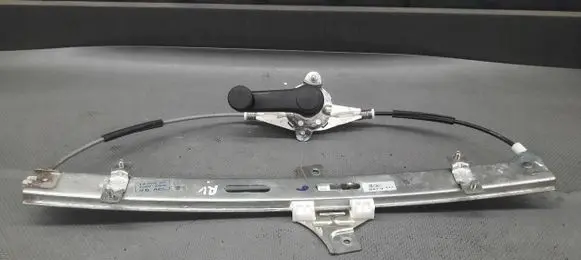 Hyundai i10 Front window lifting mechanism without motor 82402-0X000