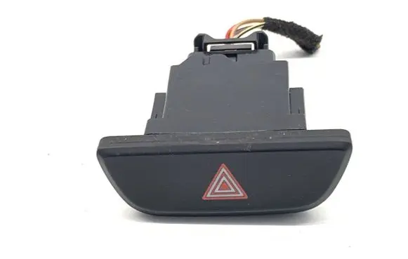 Toyota Yaris Cross Hazard light switch