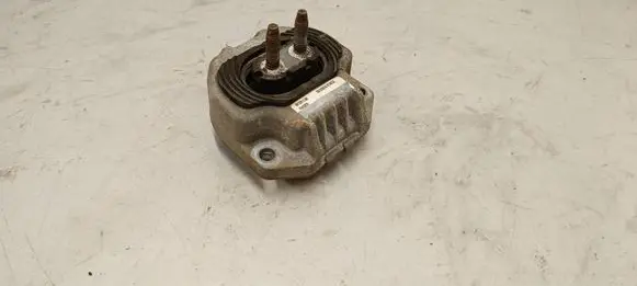 Jeep Grand Cherokee Gearbox mount 68103111AB