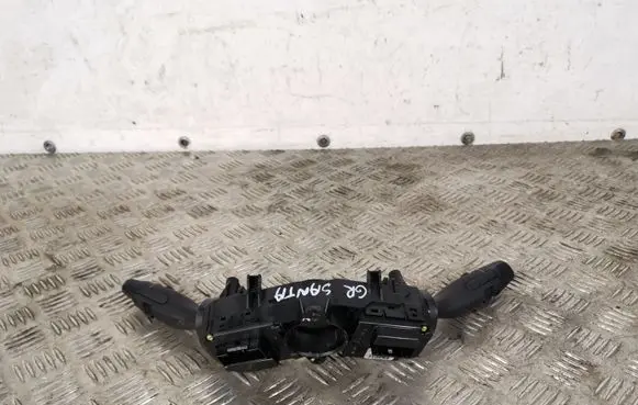 Hyundai Santa Fe Wiper turn signal indicator stalk/switch 934104Z860