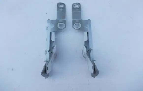 Opel Meriva B Engine bonnet/hood hinges 13269759 13269758