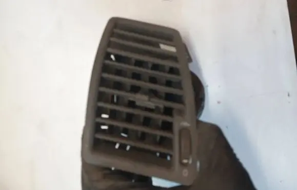 Volvo XC90 Dashboard side air vent grill/cover trim 3409398