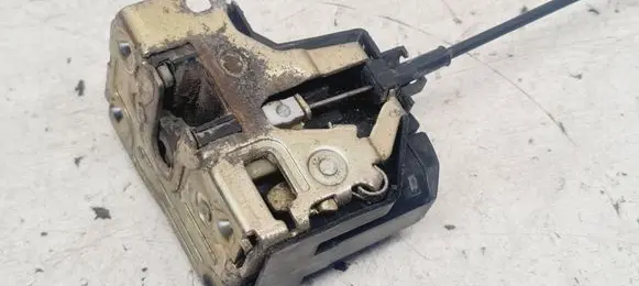 Renault Scenic I Front door lock