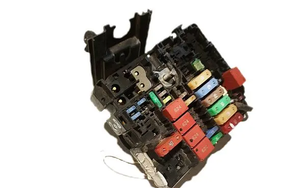 Citroen C3 Fuse module 9804848480
