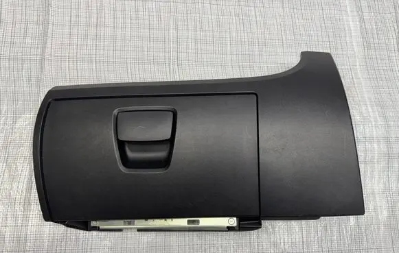 Ram ProMaster Glove box 60926005