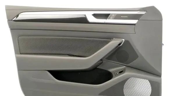 Front door card panel trim