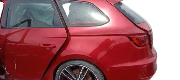 Seat Leon (5F) Rear quarter panel LP3G