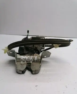 Mercedes-Benz Vaneo W414 Tailgate/trunk/boot lock/catch/latch A4147400035