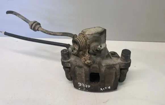 Mazda 3 I Rear brake caliper