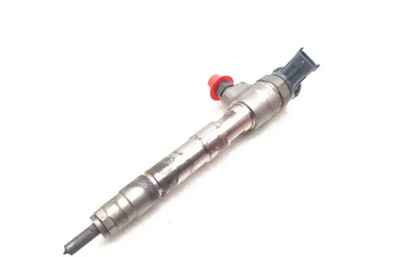 Mercedes-Benz A W177 Fuel injector 0445110800 H8201636333