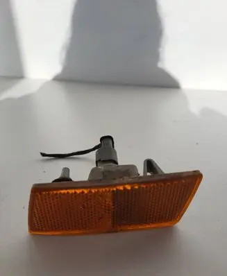 Chrysler 300 - 300C Third/center stoplight 58622E