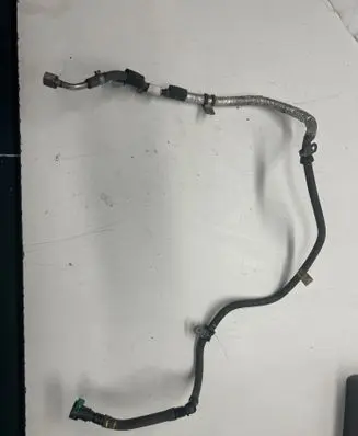 Jaguar F-Pace Fuel main line pipe FX239T518