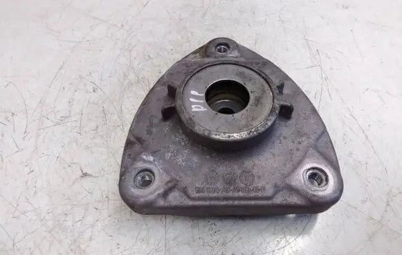 Mercedes-Benz GLA W156 X156 Coil spring mount A2463230020 735128143491