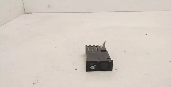 BMW 7 E38 Seat heating switch 61318352259 459500 03055000