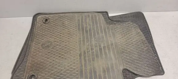 Volkswagen PASSAT B6 Car floor mat set 