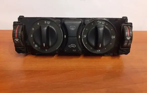 Mercedes-Benz E W210 Interior fan control switch 4818 2108300285