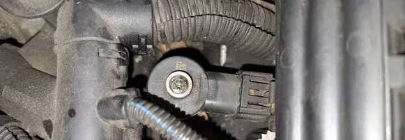 Alfa Romeo Mito Fuel injector 0445110351