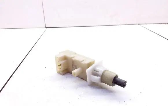 Opel Sintra Brake pedal sensor switch 10195523