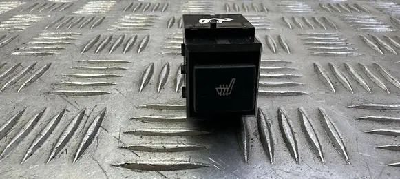 Land Rover Range Rover Sport L320 Seat heating switch YUF500120PVJ
