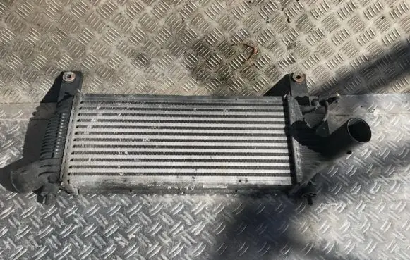 Nissan Navara D40 Intercooler radiator 14461eb360 14461-eb360