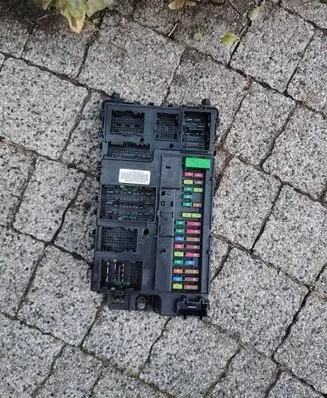 Ford Edge II Fuse module GU5T15604CDC