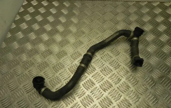 Mercedes-Benz E W213 Engine coolant pipe/hose A2135015301