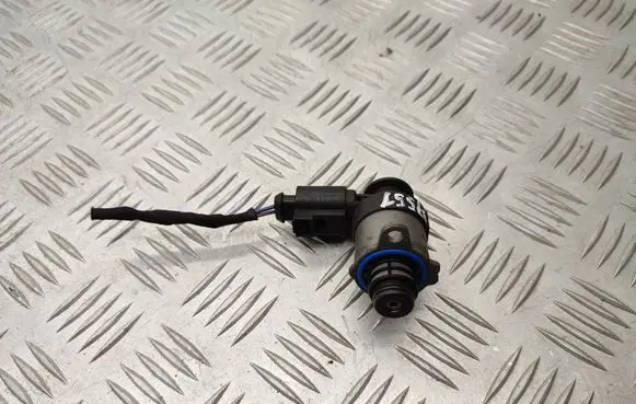 Skoda Octavia Mk3 (5E) Fuel pressure sensor 4d0971992