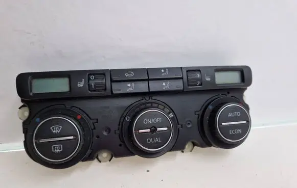 Volkswagen PASSAT B6 Climate control unit 74677532V