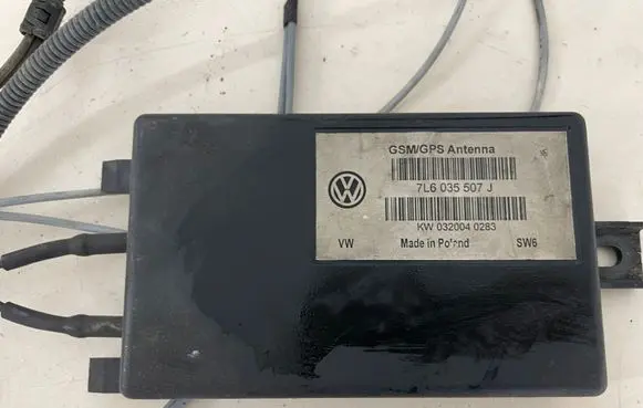 Volkswagen Touareg I GPS navigation control unit/module 7L6035507J